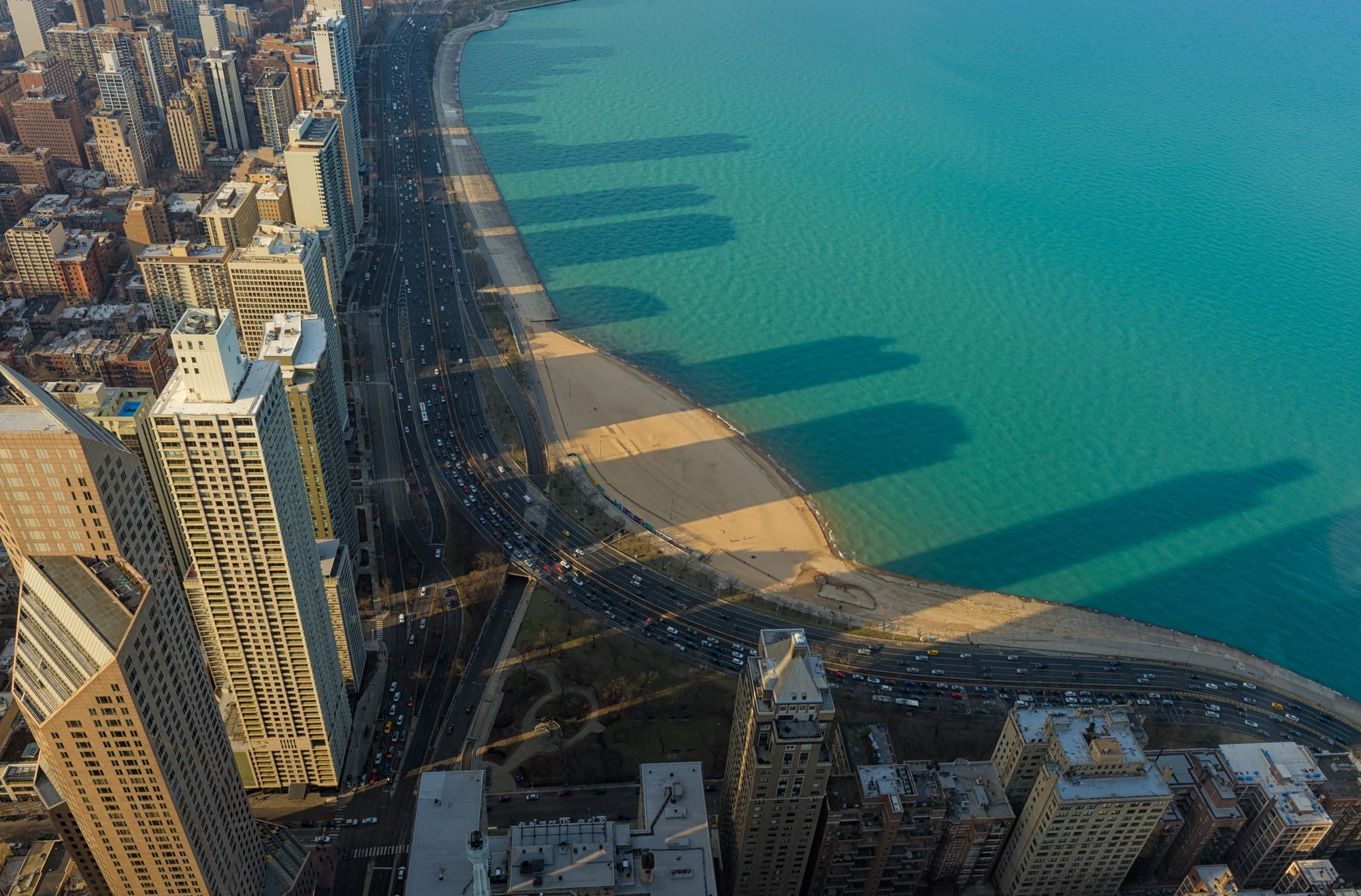 Fly In Program 4 Lake Michigan, clear lake, Chicago Skyscrapers, Illinois, USA