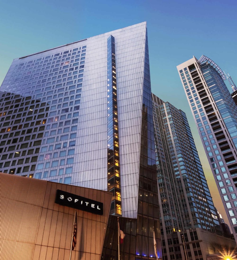 https://www.accorhotels.com/2993